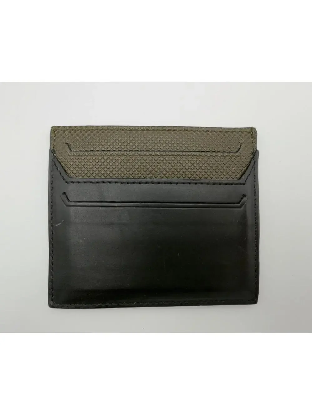 Authentic Bottega Veneta Black & Olive Green Leather Card Holder  Microchipped